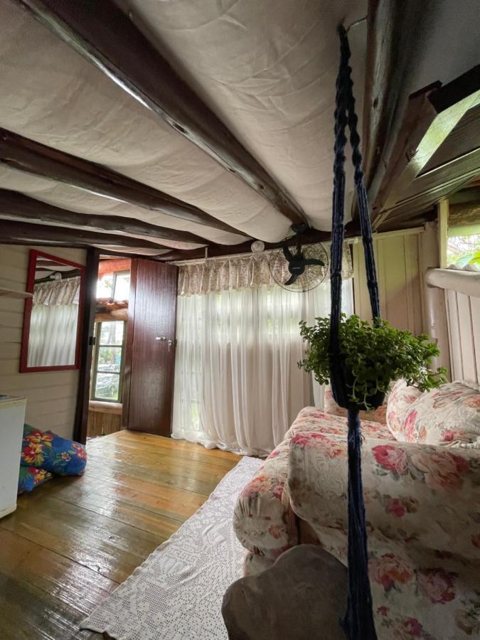 Hostel Antonio Pescador - Centro Da Guarda do Embaú Екстериор снимка