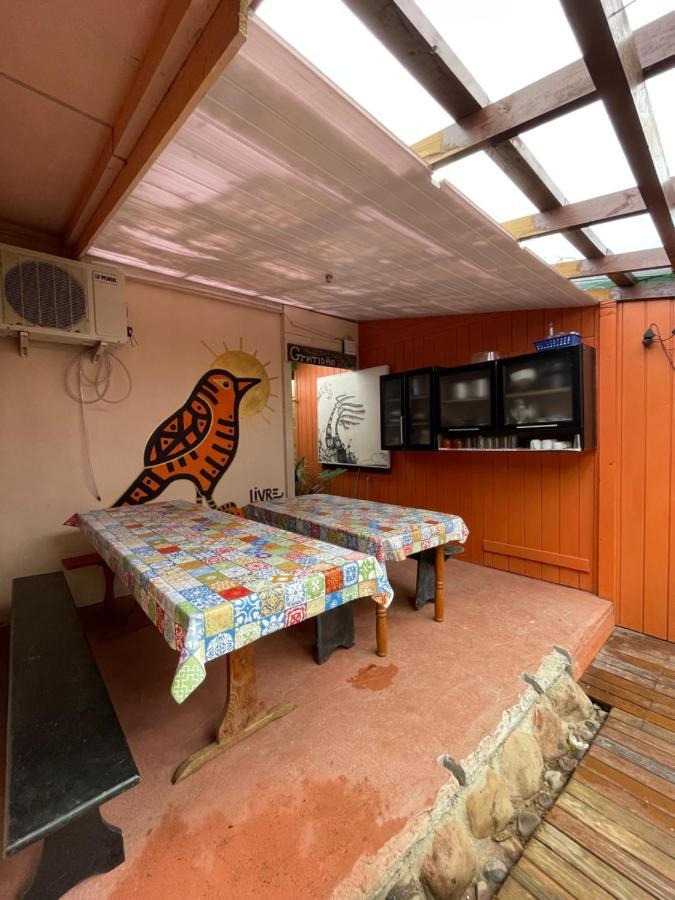 Hostel Antonio Pescador - Centro Da Guarda do Embaú Екстериор снимка